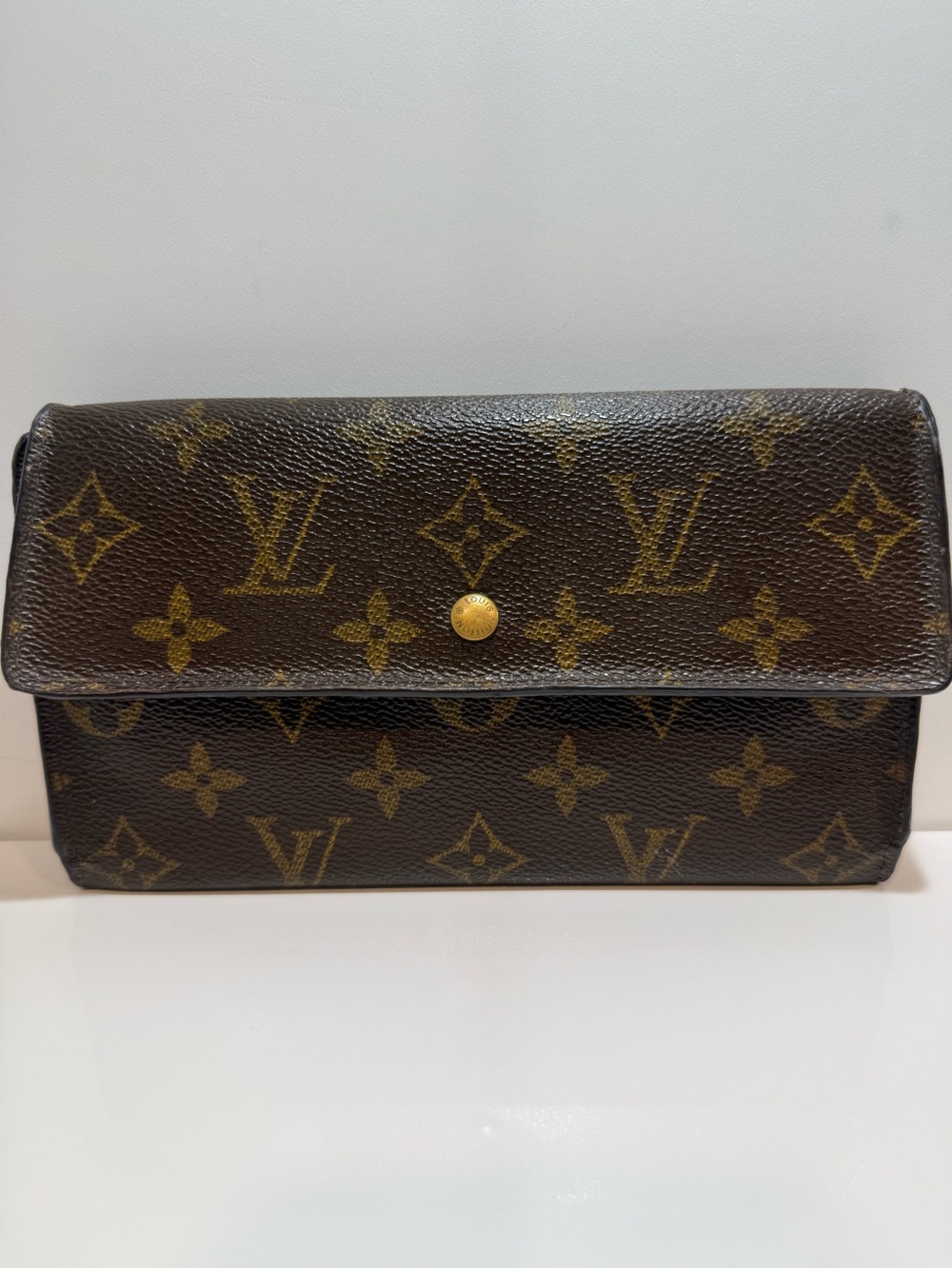 Louis Vuitton Monogram International Wallet